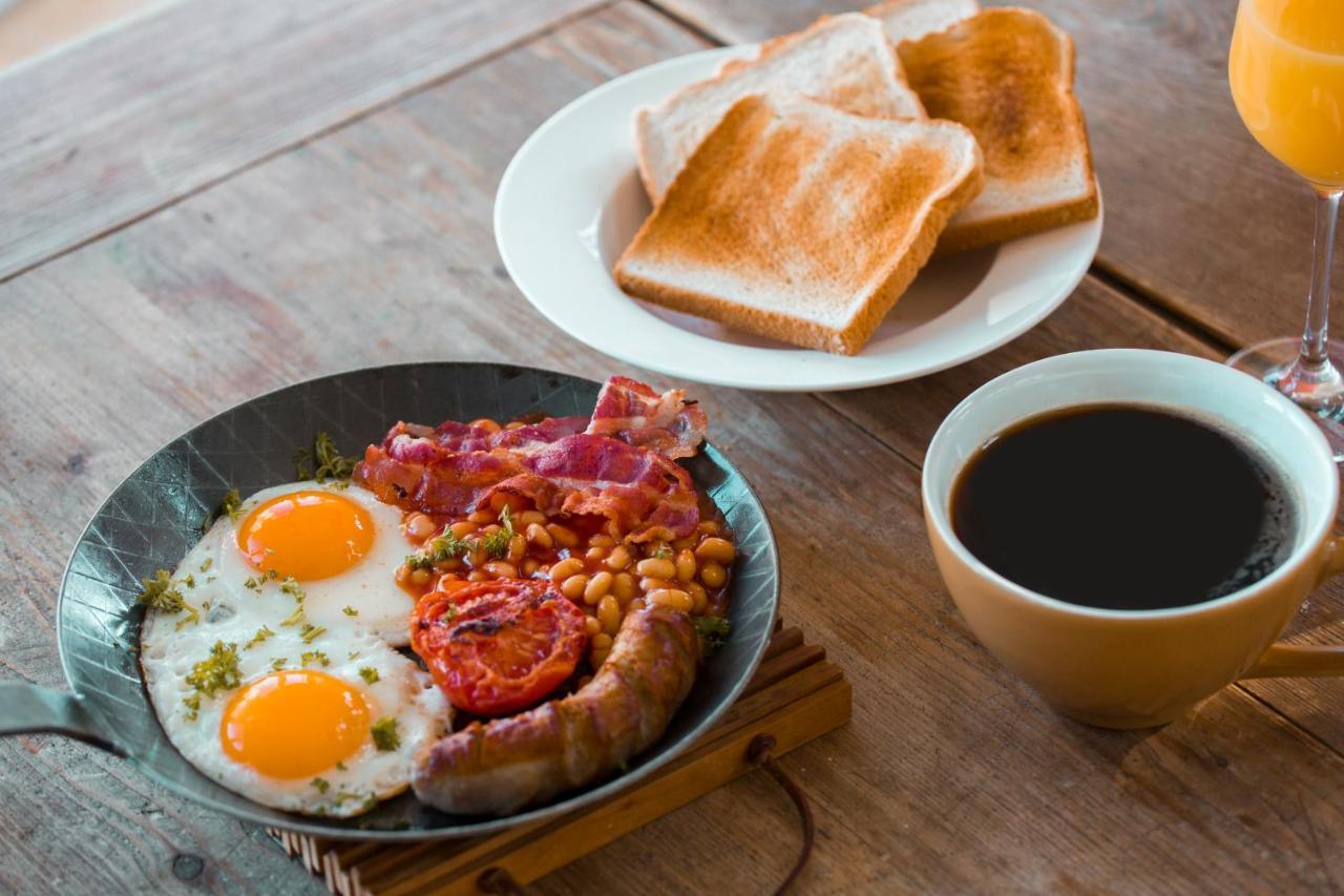 Hungen Bed & Breakfast Unter Den Linden מראה חיצוני תמונה